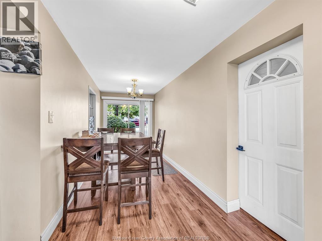 3278 Clemenceau, Windsor, Ontario  N8T 2R7 - Photo 17 - 26015106