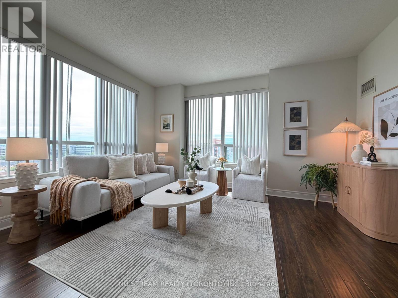 1020 - 62 Suncrest Boulevard, Markham, Ontario  L3T 7Y6 - Photo 3 - N13484316