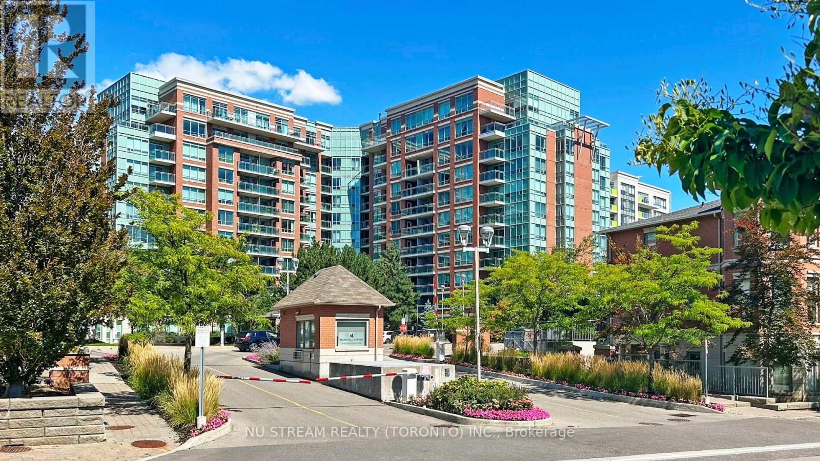 1020 - 62 SUNCREST BOULEVARD, Markham, Ontario