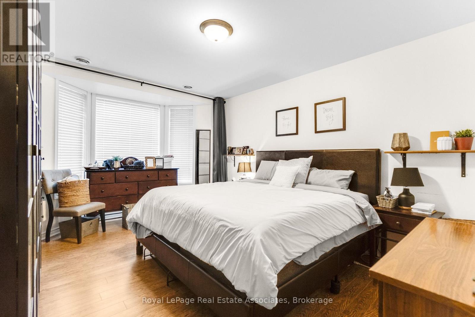 1 - 48 Mississauga Road N, Mississauga, Ontario  L5H 2H8 - Photo 19 - W13485108