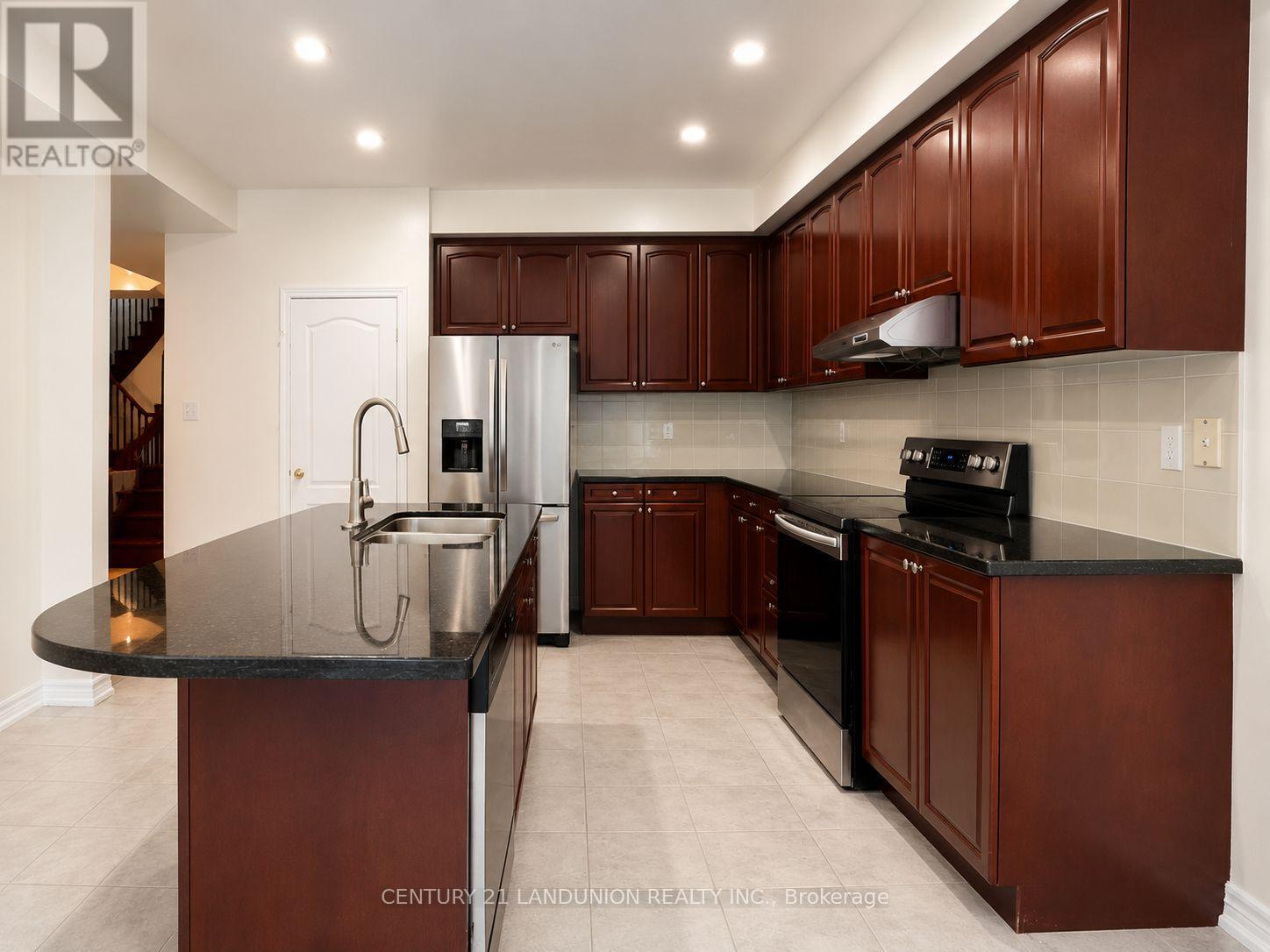 2238 Gladacres Lane, Oakville, Ontario  L6M 0G3 - Photo 13 - W13485116