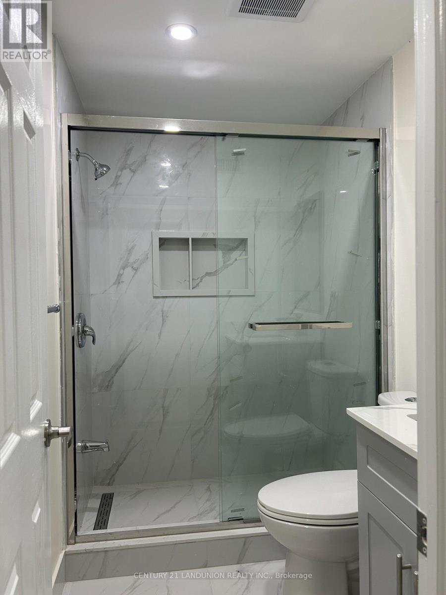 2238 Gladacres Lane, Oakville, Ontario  L6M 0G3 - Photo 35 - W13485116