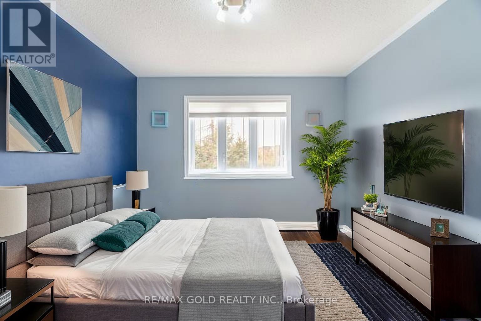 5352 Bushelgrove Circle, Mississauga, Ontario  L5M 6B8 - Photo 17 - W13485140