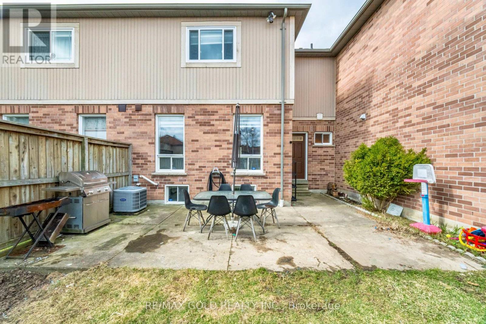 5352 Bushelgrove Circle, Mississauga, Ontario  L5M 6B8 - Photo 27 - W13485140