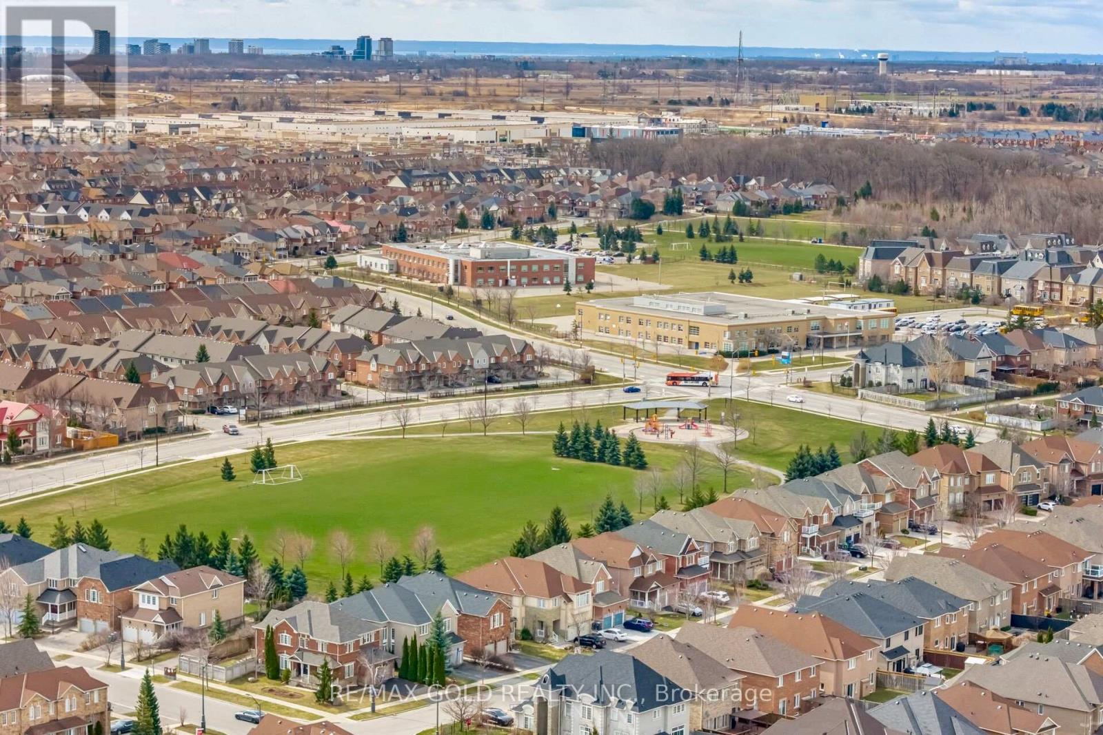 5352 Bushelgrove Circle, Mississauga, Ontario  L5M 6B8 - Photo 34 - W13485140