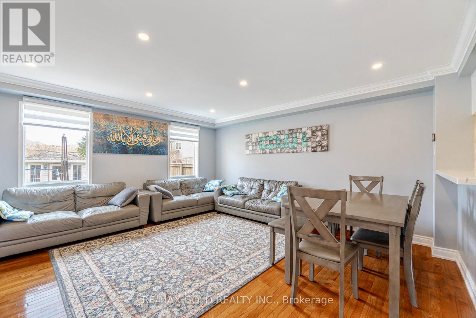 5352 Bushelgrove Circle, Mississauga, Ontario  L5M 6B8 - Photo 9 - W13485140