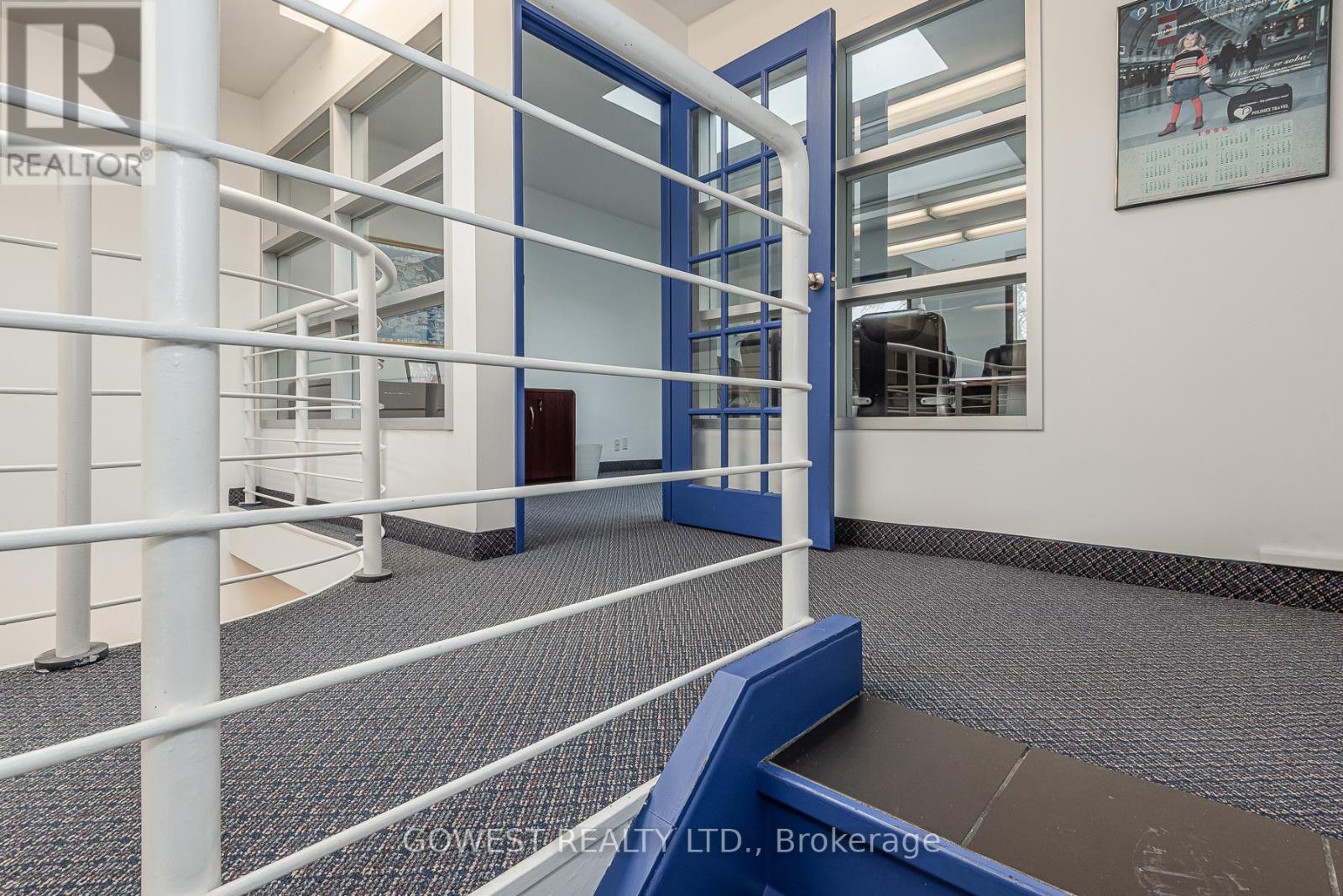 2 &3 Floor - 141 Roncesvalles Avenue, Toronto, Ontario  M6R 2L2 - Photo 12 - W13485156