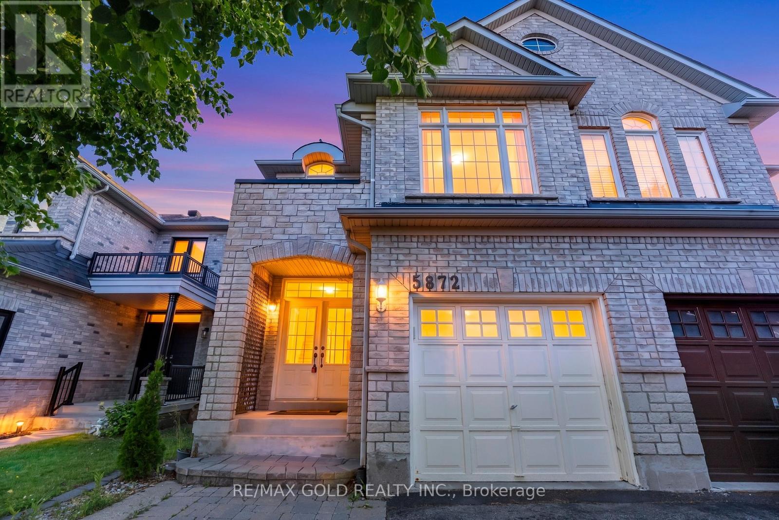 5872 YACHTSMAN CROSSING BOULEVARD, Mississauga, Ontario