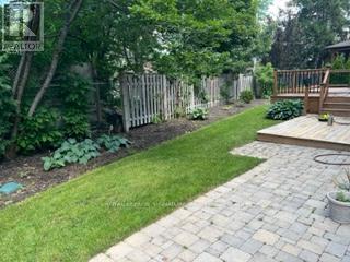975 Fredonia Drive, Mississauga, Ontario  L5C 2W5 - Photo 13 - W13485196