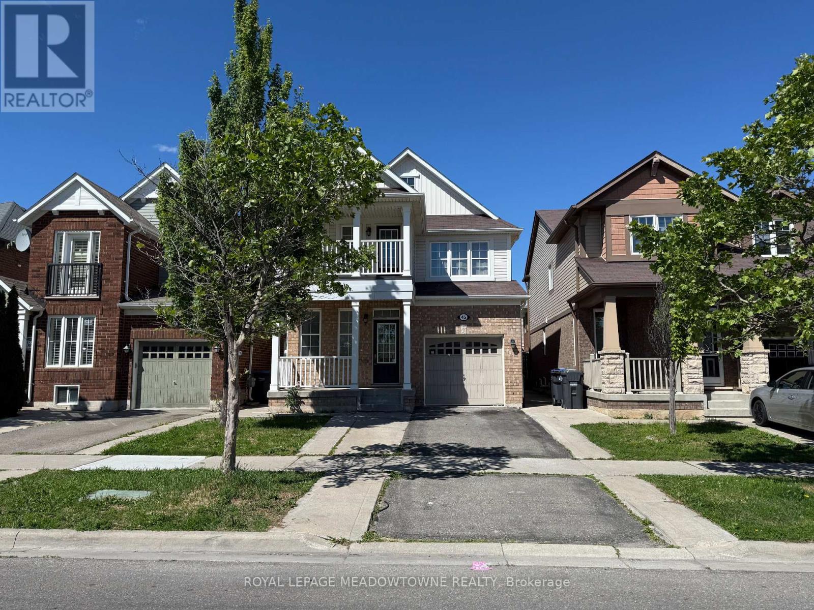45 BLEASDALE AVENUE, Brampton, Ontario