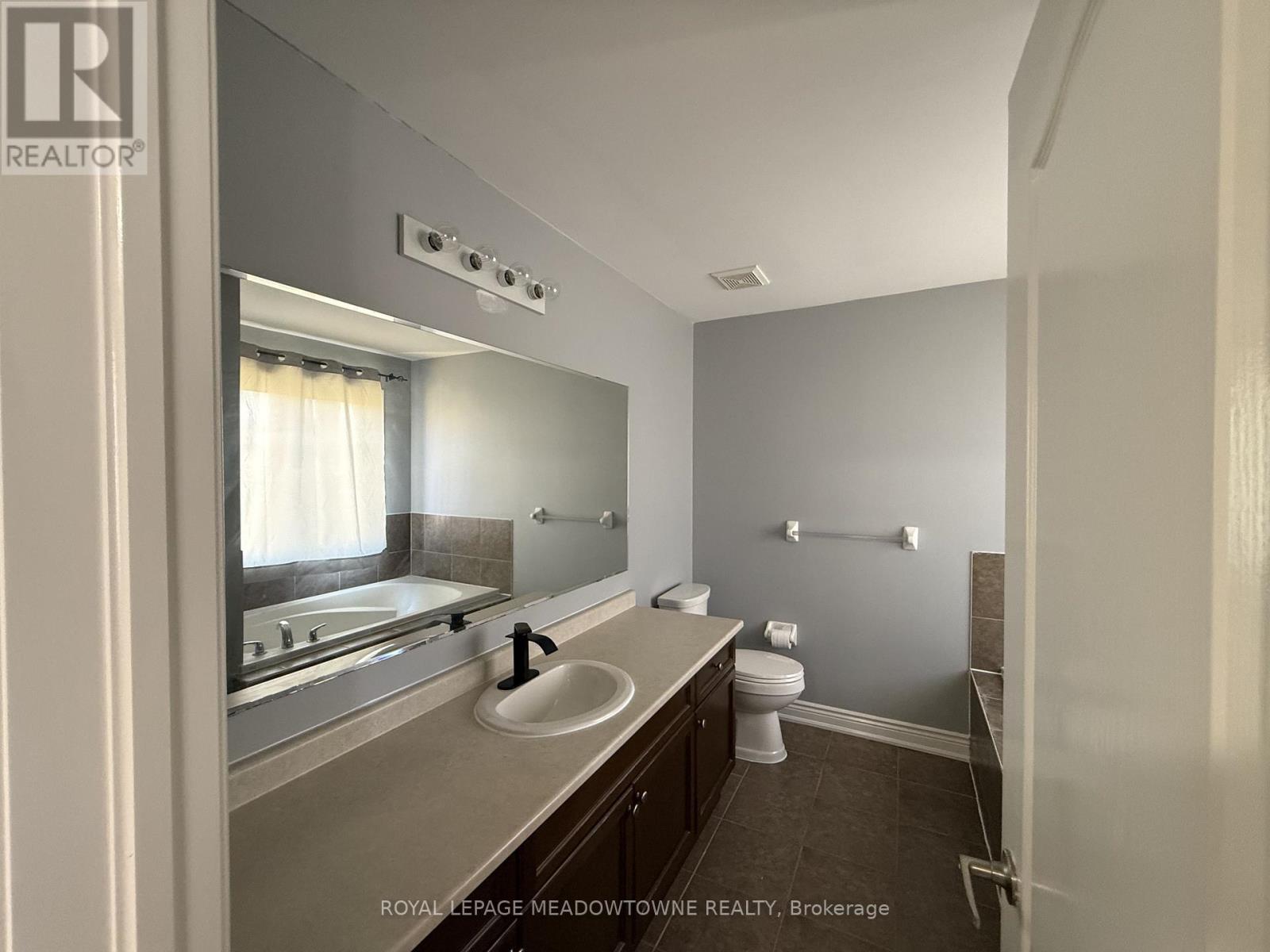 45 Bleasdale Avenue, Brampton, Ontario  L7A 0P6 - Photo 18 - W13485210