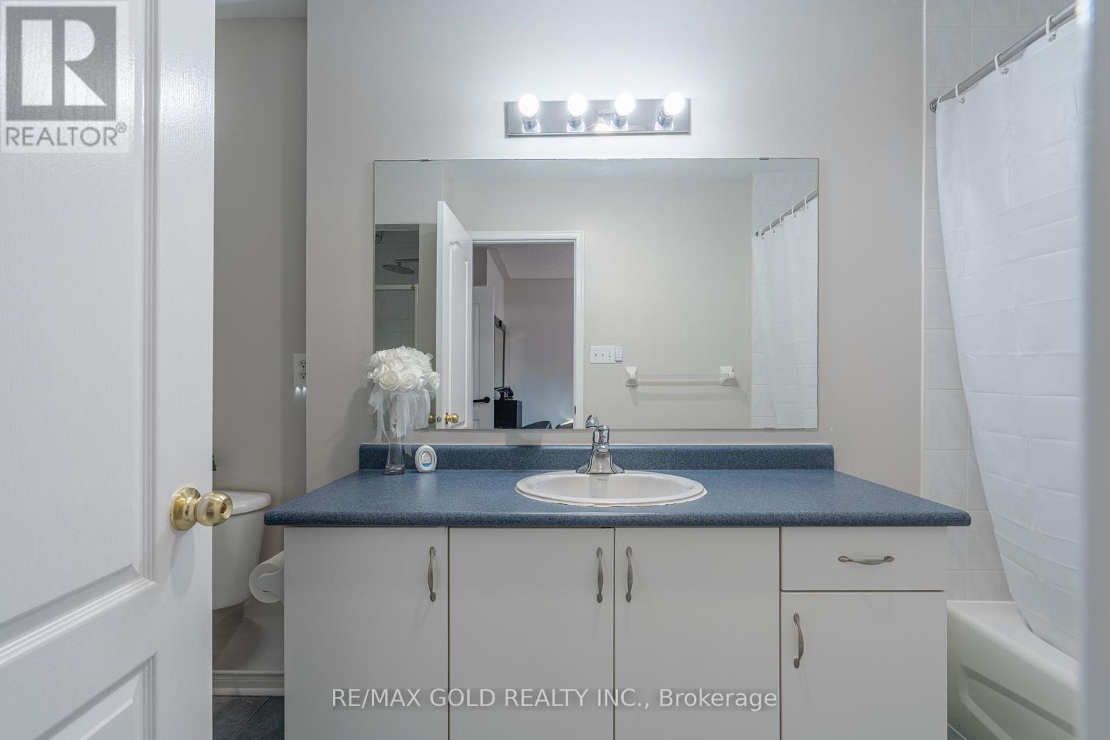 7 Sand Cherry Crescent, Brampton, Ontario  L6R 3A9 - Photo 14 - W13485266