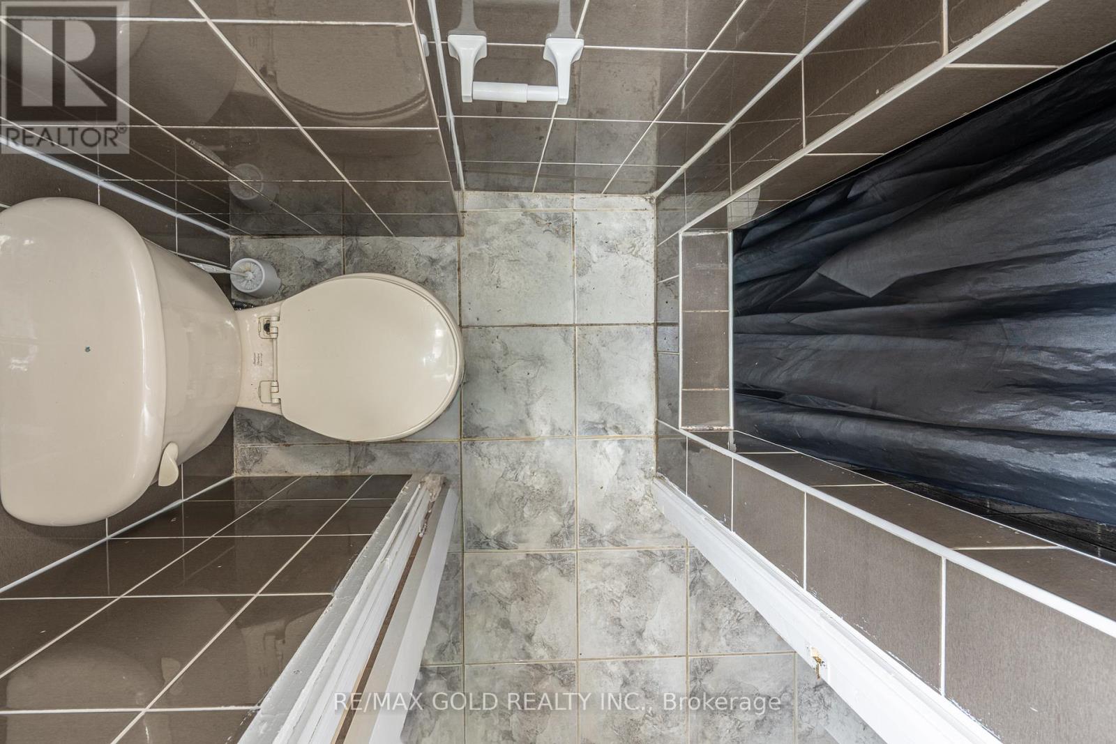 7 Sand Cherry Crescent, Brampton, Ontario  L6R 3A9 - Photo 23 - W13485266