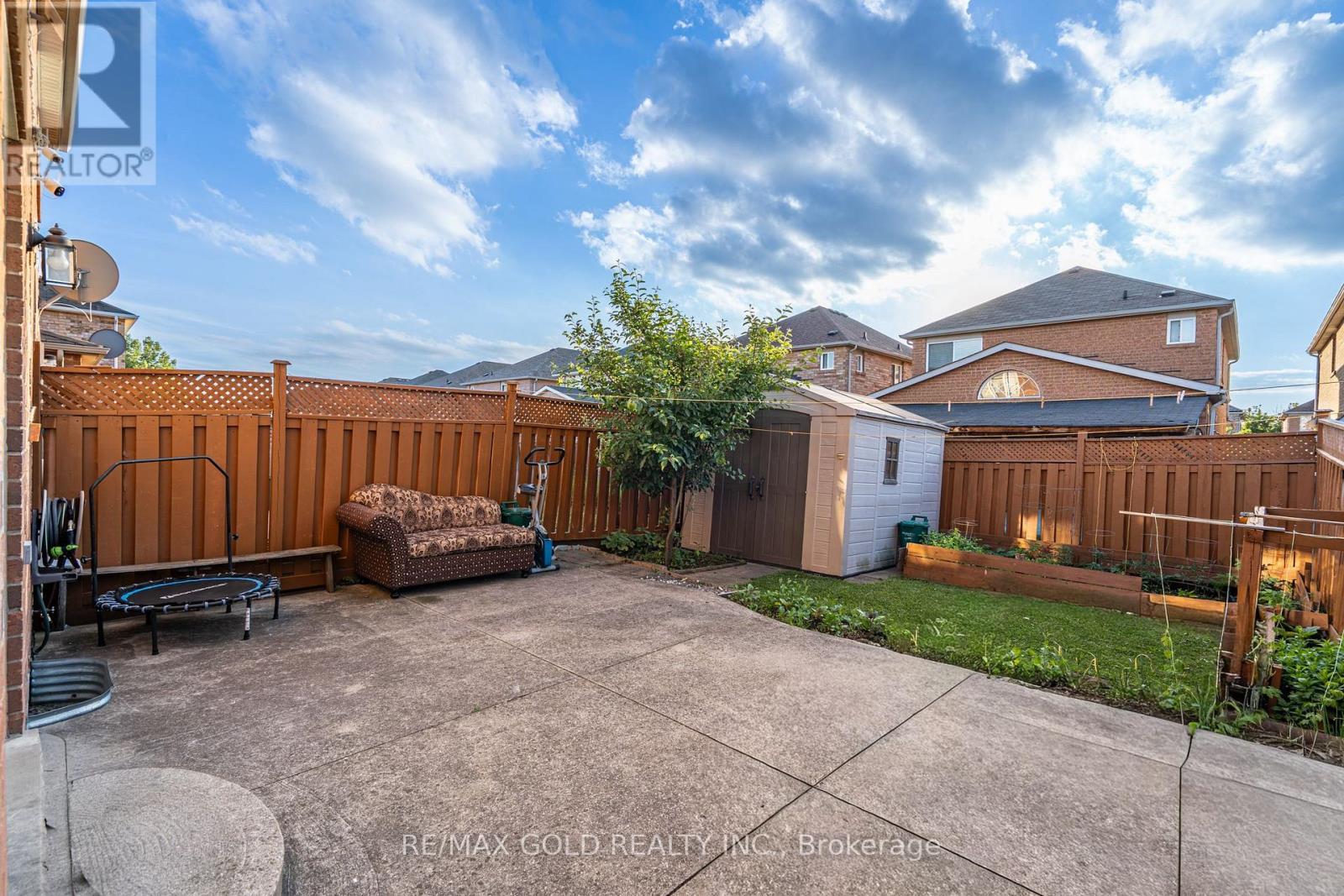 7 Sand Cherry Crescent, Brampton, Ontario  L6R 3A9 - Photo 25 - W13485266
