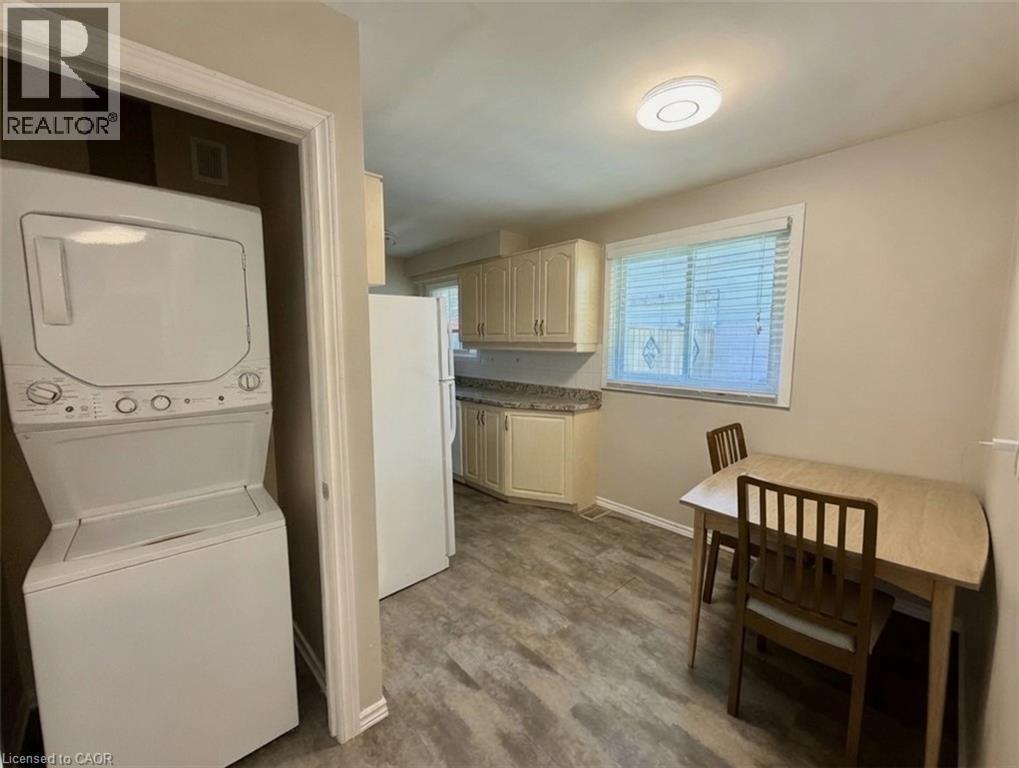 27 Elizabeth Street, Cambridge, Ontario  N3C 2T2 - Photo 15 - 40842805