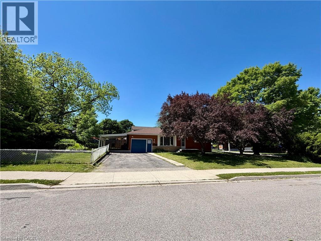 27 Elizabeth Street, Cambridge, Ontario  N3C 2T2 - Photo 5 - 40842805