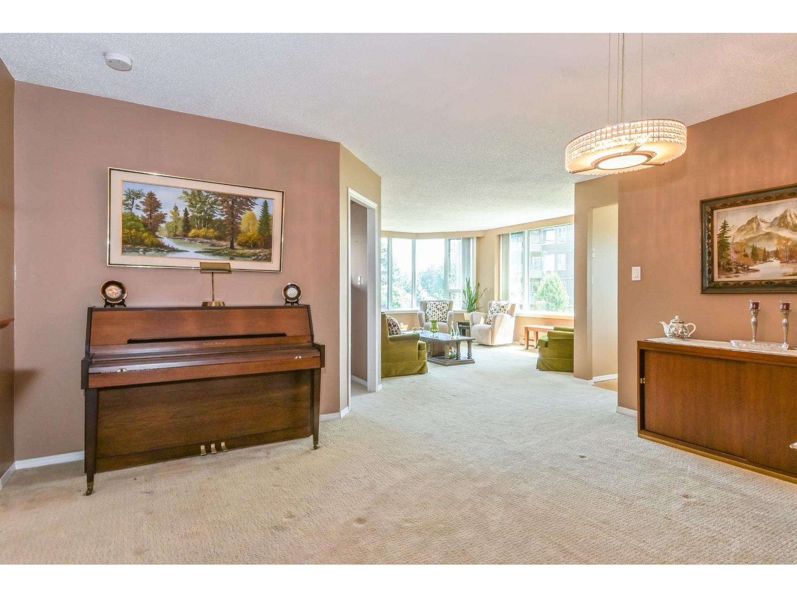 304 3150 Gladwin Road, Abbotsford, British Columbia  V2T 5S9 - Photo 8 - R3138637
