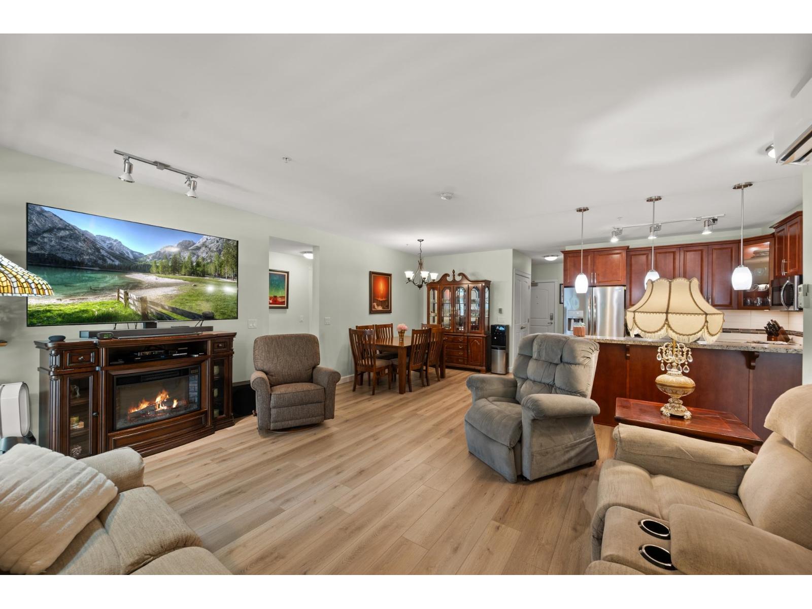 B216 8218 207a Street, Langley, British Columbia  V2Y 0Y1 - Photo 10 - R3139247