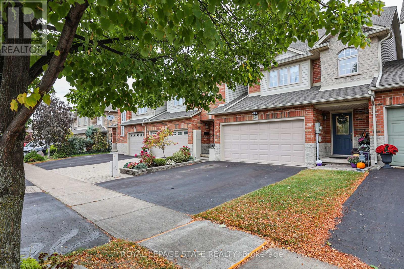 37 Beech Street, Grimsby, Ontario  L3M 5L9 - Photo 2 - X13485088
