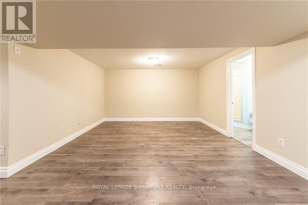 426 Downsview Place, Waterloo, Ontario  N2K 3T9 - Photo 14 - X13485138