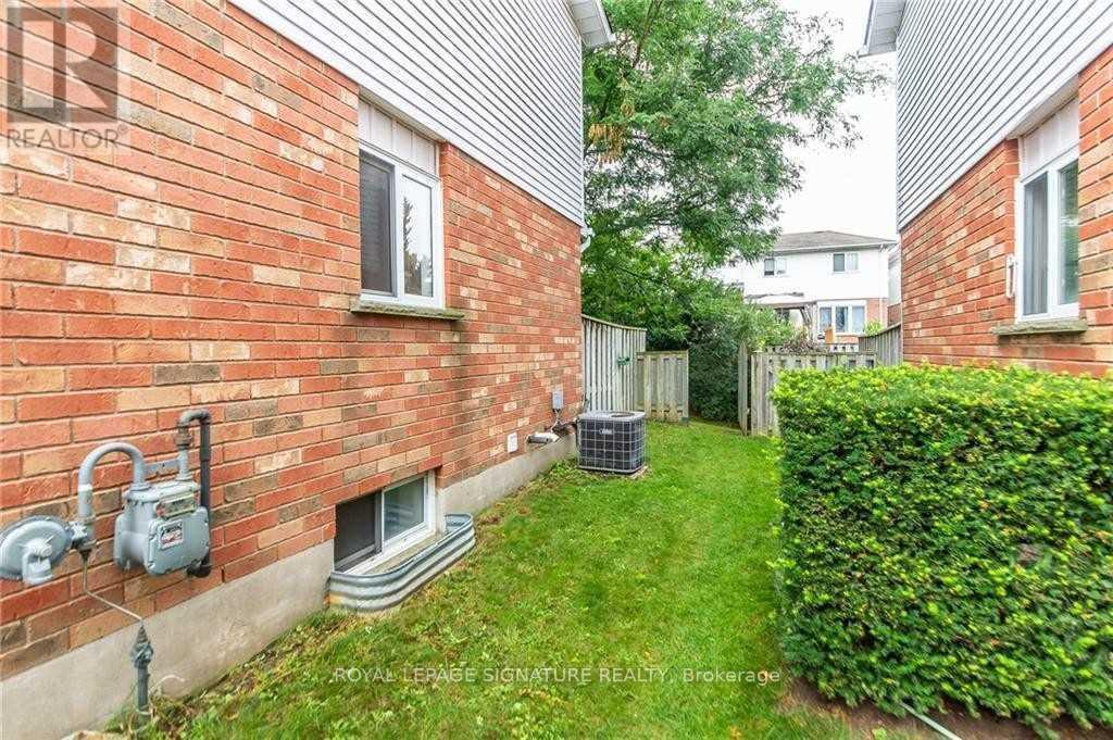 426 Downsview Place, Waterloo, Ontario  N2K 3T9 - Photo 17 - X13485138
