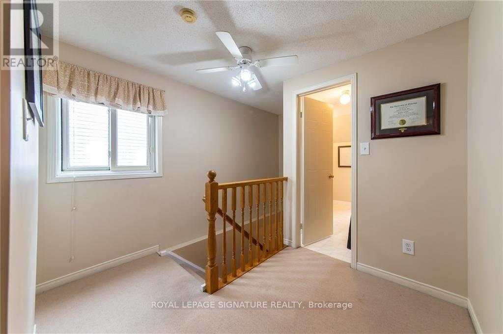 426 Downsview Place, Waterloo, Ontario  N2K 3T9 - Photo 6 - X13485138