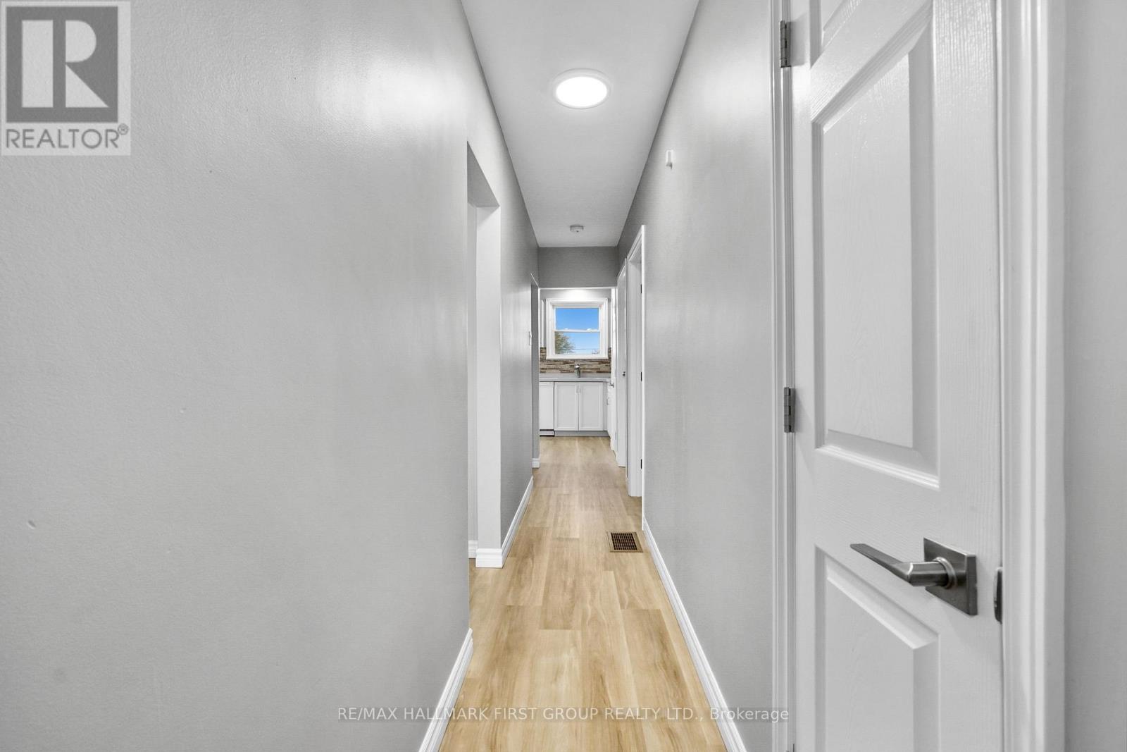 Upper - 176 Sydenham Street, Cobourg, Ontario  K9A 2S3 - Photo 15 - X13485158