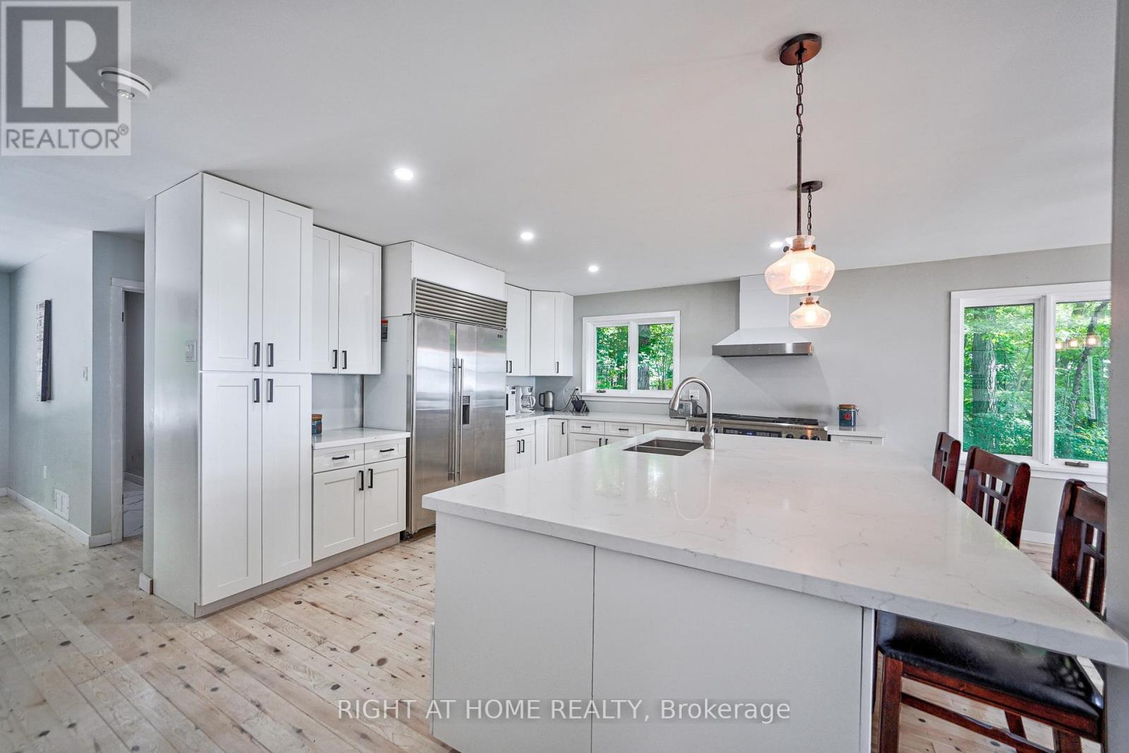 317 Riverside Drive, Kawartha Lakes, Ontario  K0M 1A0 - Photo 11 - X13485234