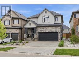 33 VIC CHAMBERS PLACE, Brant, Ontario