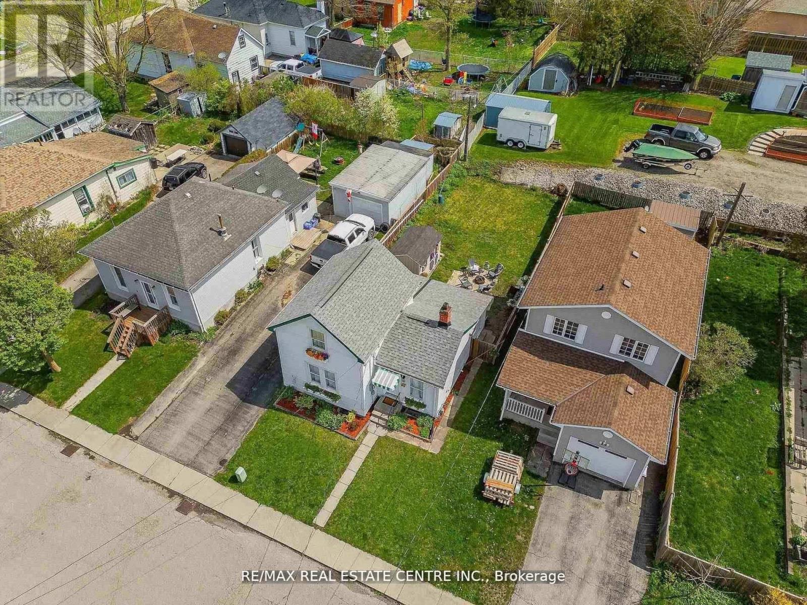 17 Dover Street, Woodstock, Ontario  N4S 3L7 - Photo 38 - X13485306