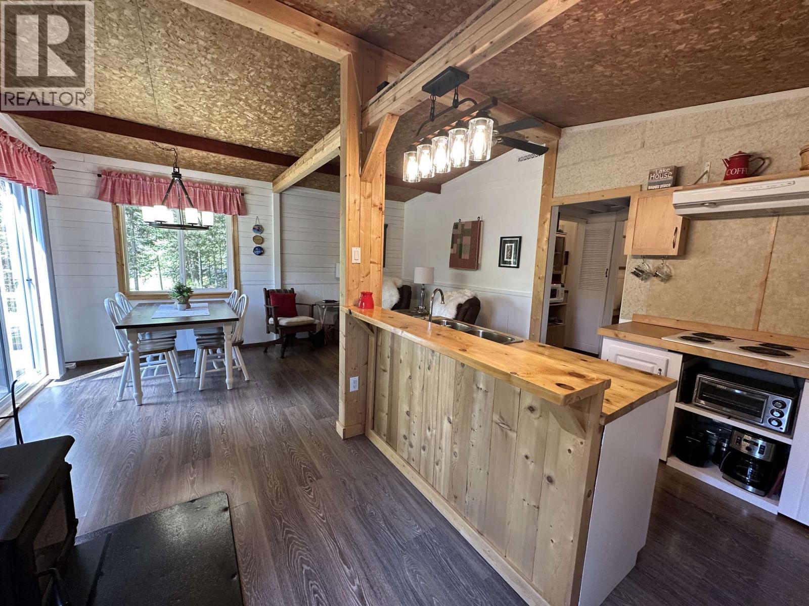 7613 Mica Place, Lone Butte, British Columbia  V0K 1X3 - Photo 14 - R3139609