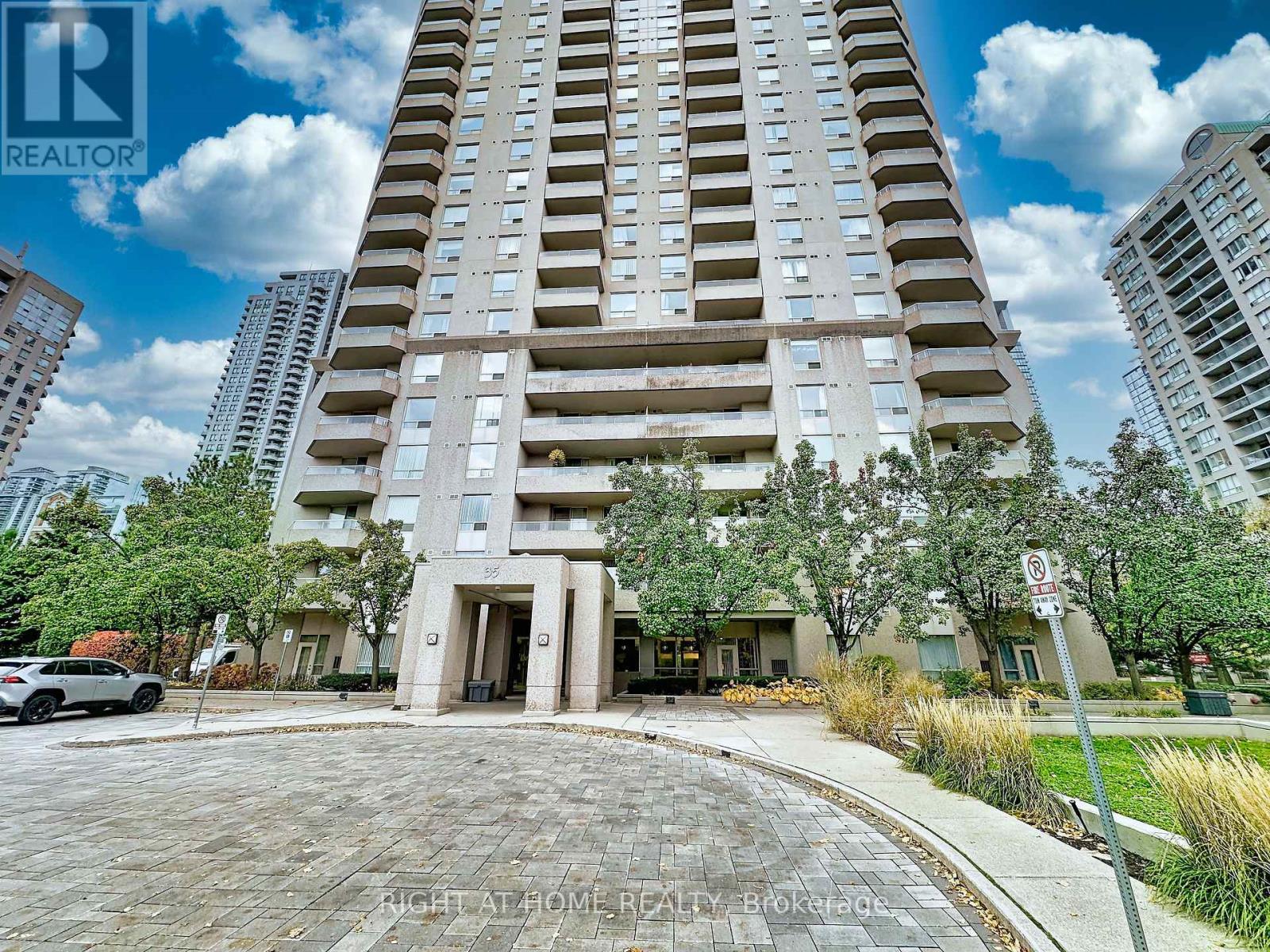 2108 - 35 Empress Avenue, Toronto, Ontario  M2N 6T3 - Photo 1 - C13485438