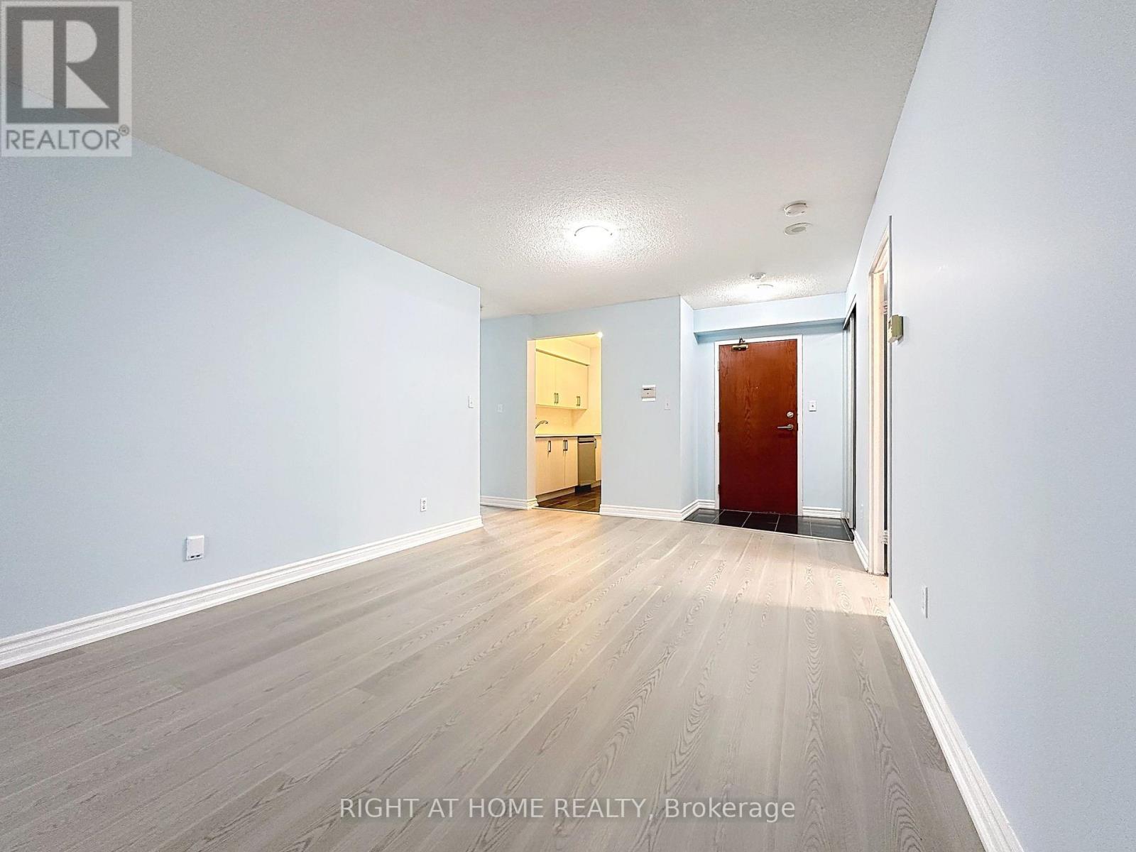 2108 - 35 Empress Avenue, Toronto, Ontario  M2N 6T3 - Photo 3 - C13485438