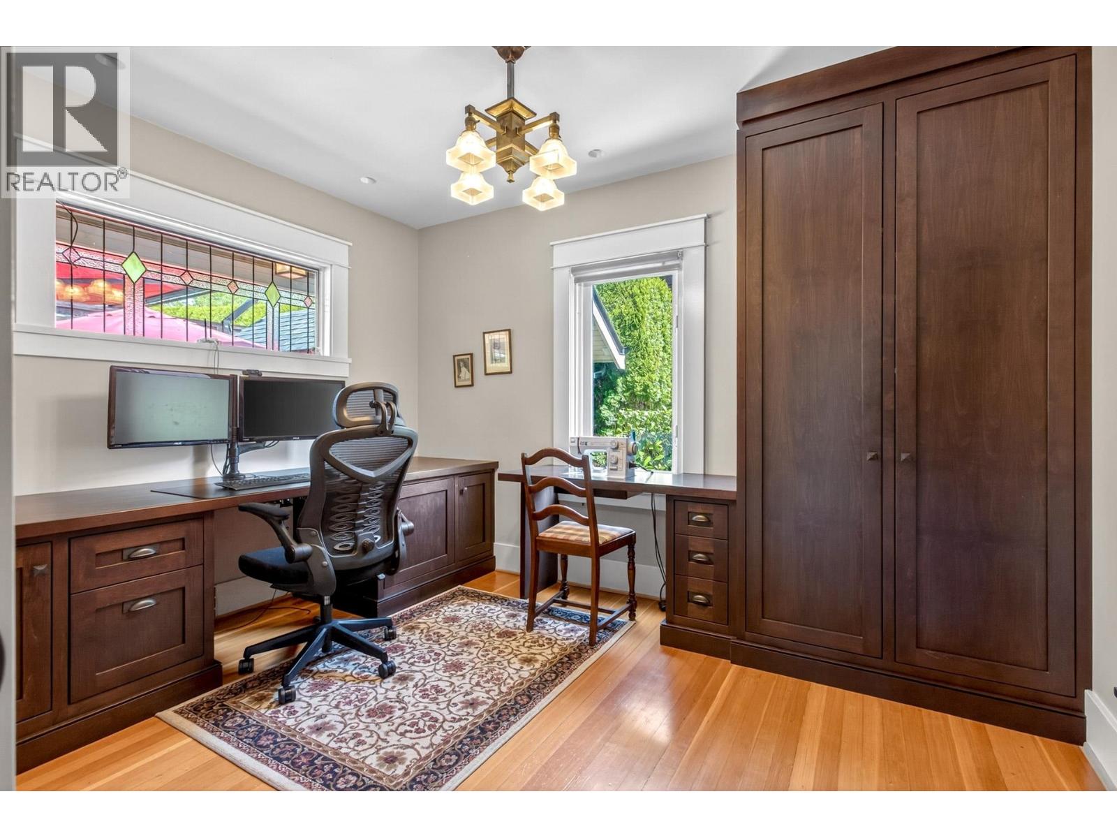 Listing image 21
