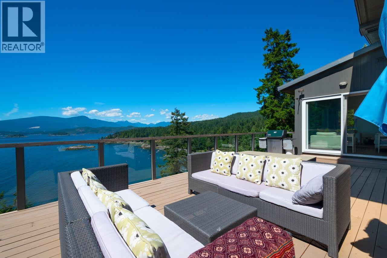 1670 Whitesails Drive, Bowen Island, British Columbia  V0N 1G2 - Photo 9 - R3102623