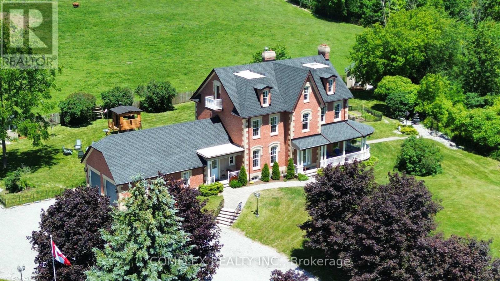 1150 Raglan Road E, Oshawa, Ontario  L1H 7K4 - Photo 2 - E13485324
