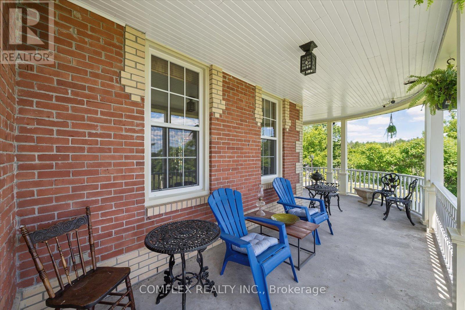 1150 Raglan Road E, Oshawa, Ontario  L1H 7K4 - Photo 7 - E13485324
