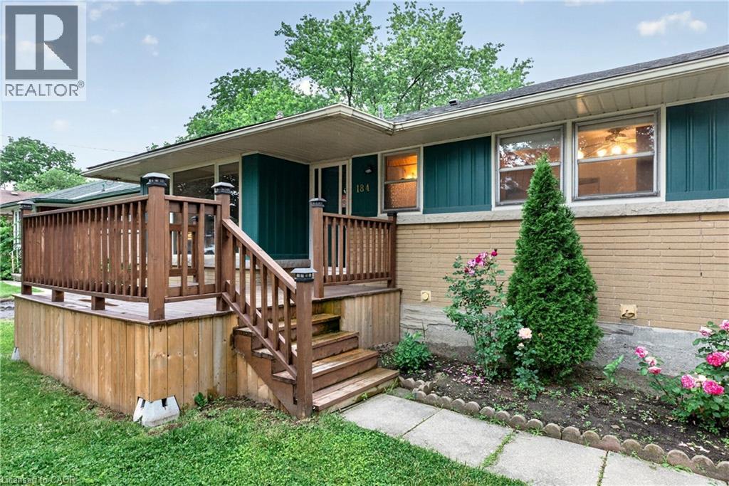 184 West 33rd Street, Hamilton, Ontario  L9C 5J5 - Photo 3 - 40842229
