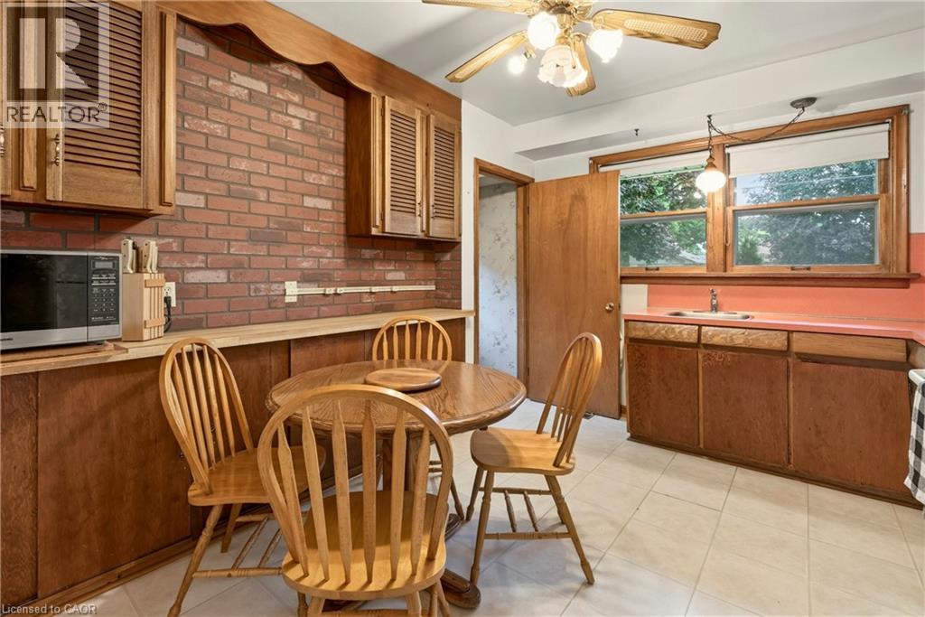 184 West 33rd Street, Hamilton, Ontario  L9C 5J5 - Photo 8 - 40842229