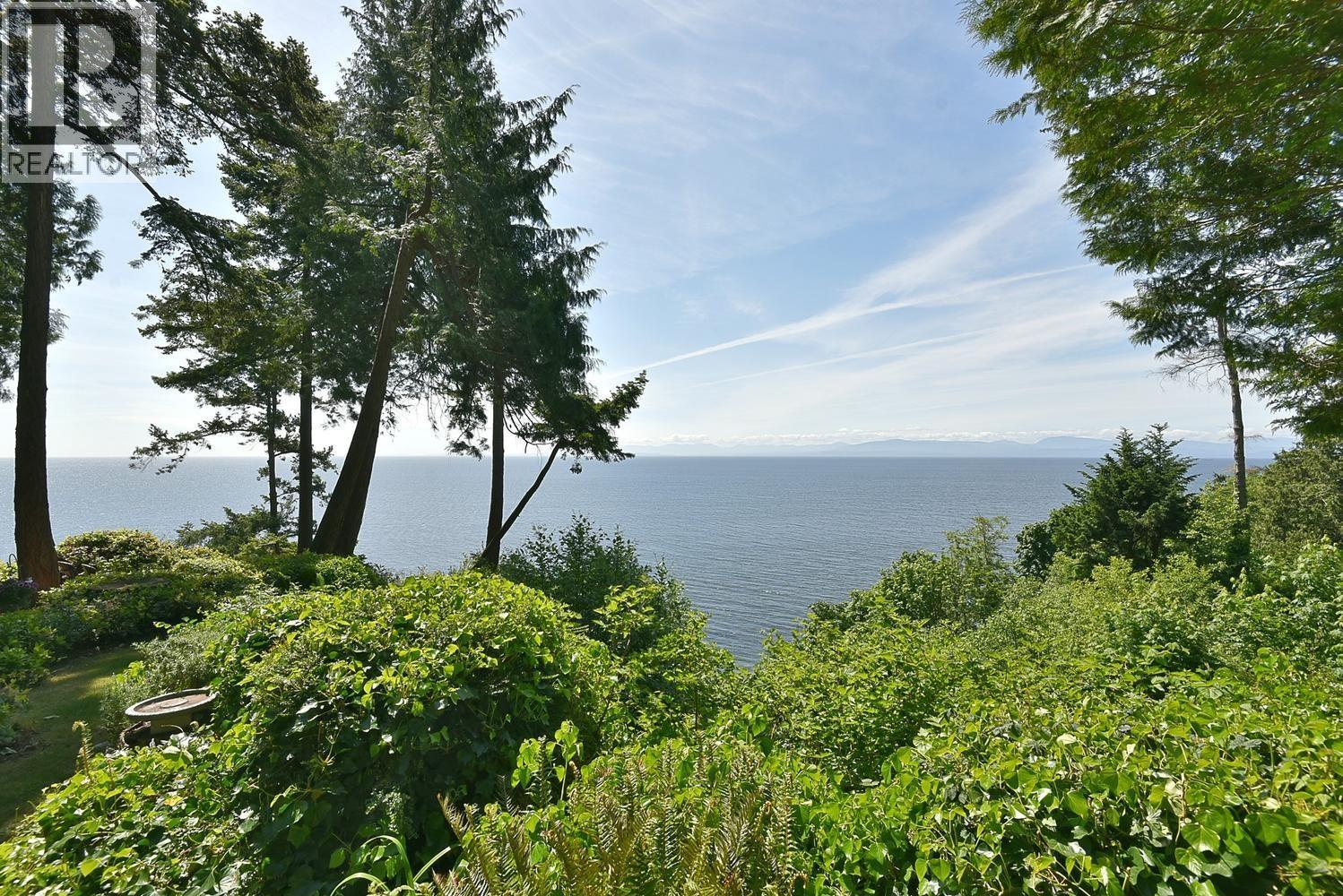 7647 Eureka Place, Halfmoon Bay, British Columbia  V7Z 1A1 - Photo 23 - R3139554
