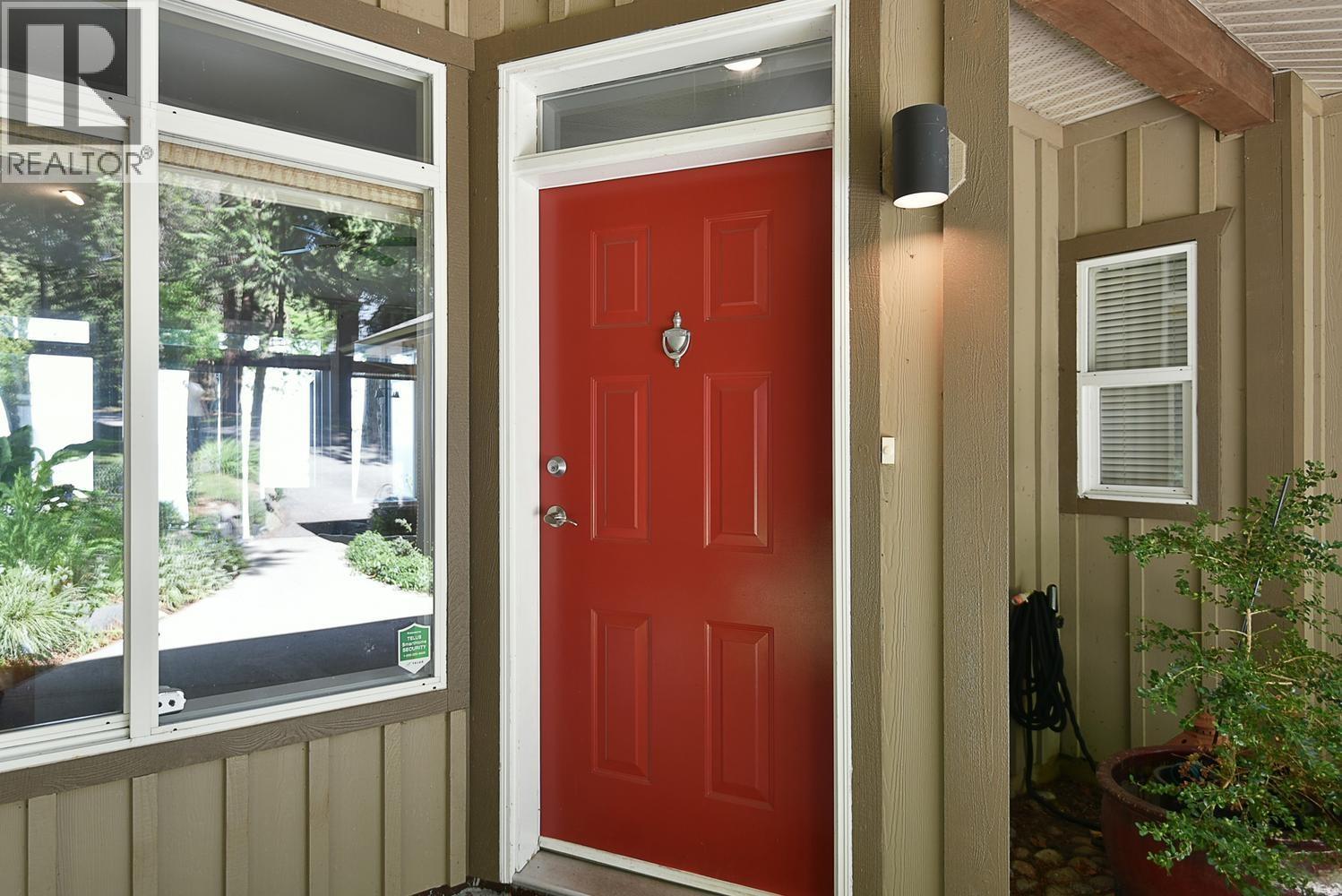 7647 Eureka Place, Halfmoon Bay, British Columbia  V7Z 1A1 - Photo 38 - R3139554