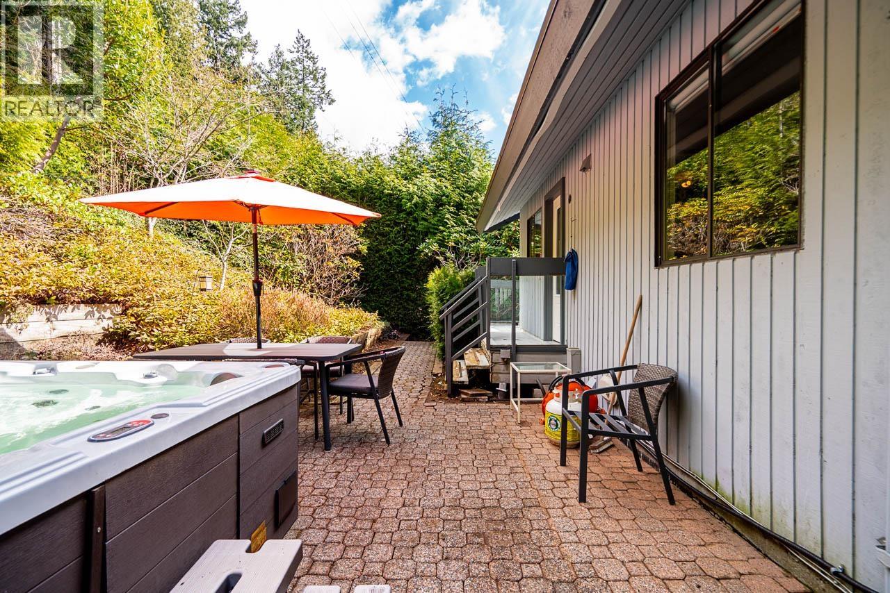 4643 Port View Place, West Vancouver, British Columbia  V7S 3A4 - Photo 32 - R3139570