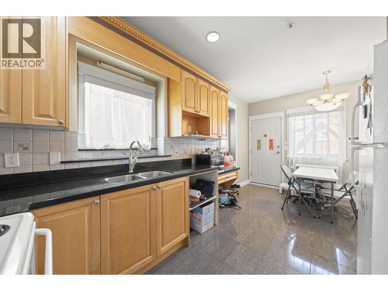 7789 Hudson Street, Vancouver, British Columbia  V6P 4L7 - Photo 8 - R3139582
