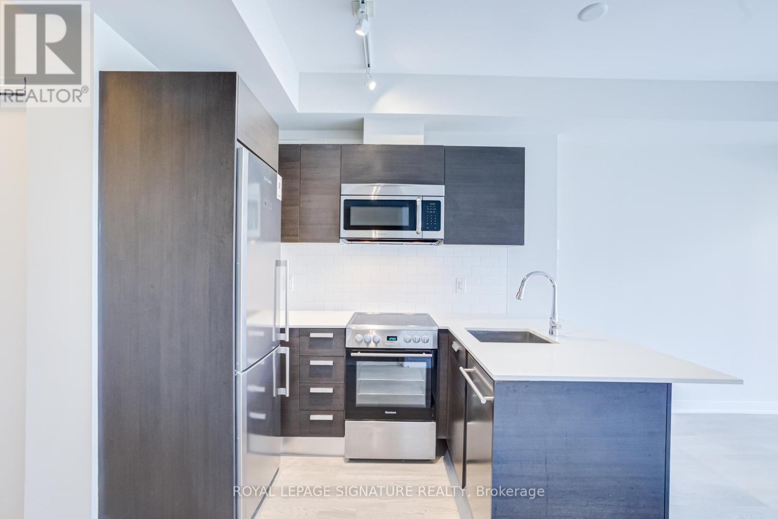 1320 - 57 St Joseph Street, Toronto, Ontario  M5S 0C5 - Photo 10 - C13239672