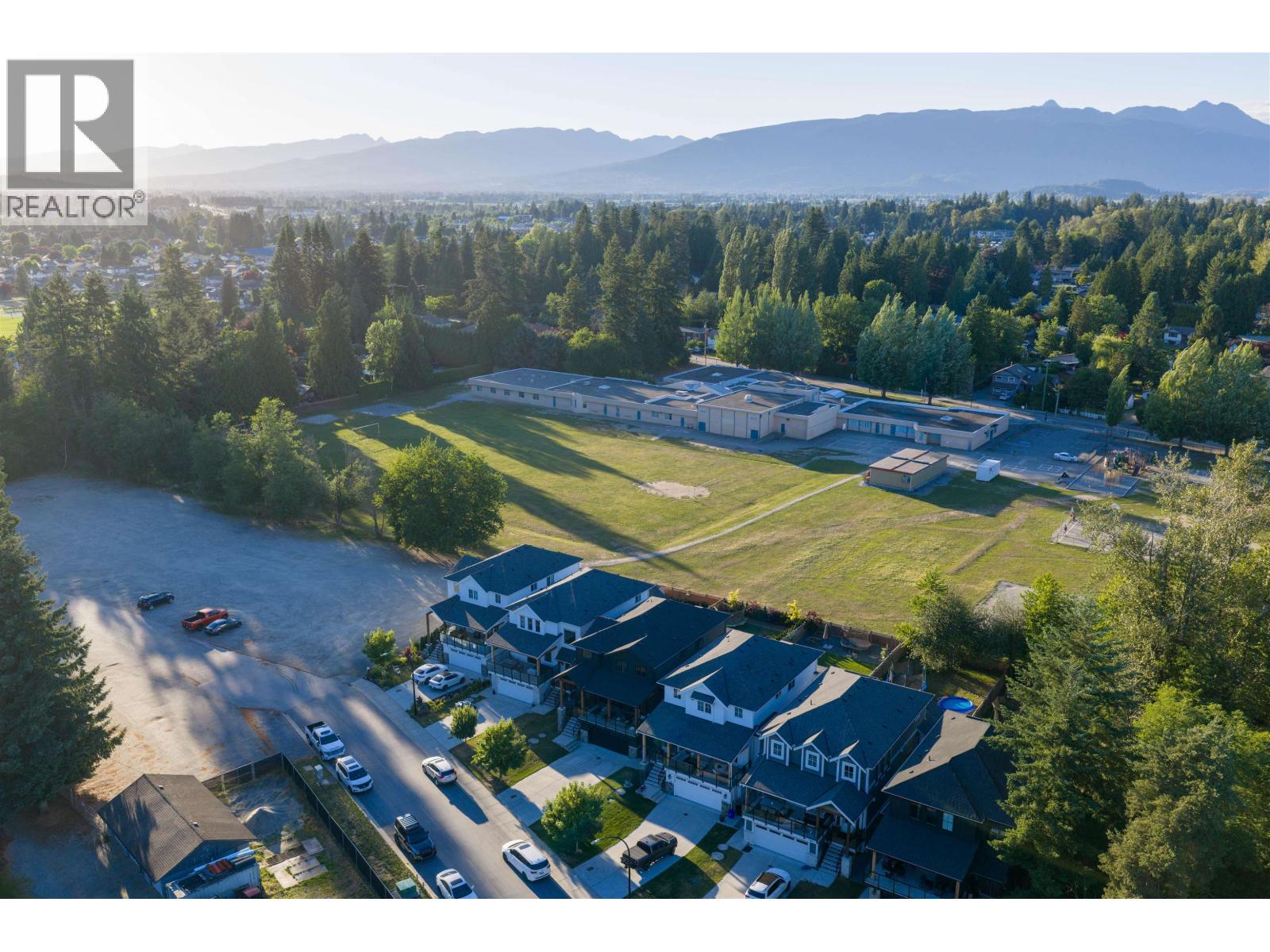 20859 Golf Lane, Maple Ridge, British Columbia  V2X 1M1 - Photo 39 - R3138298