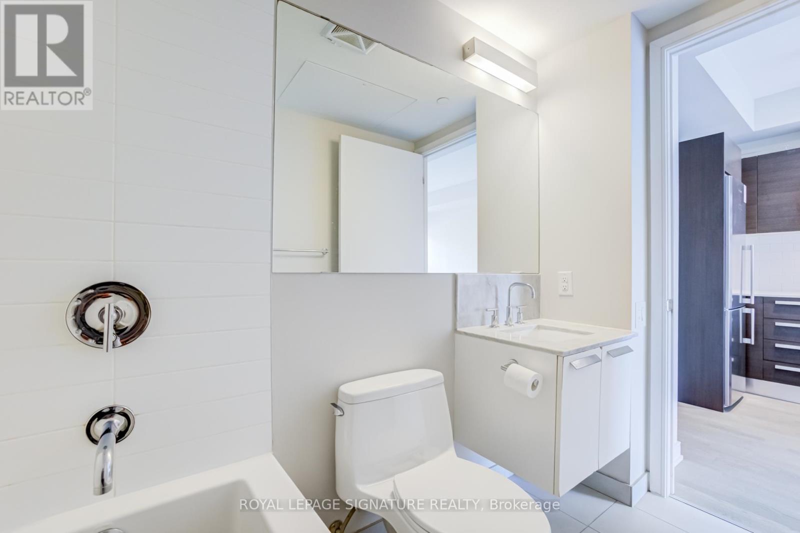 1320 - 57 St Joseph Street, Toronto, Ontario  M5S 0C5 - Photo 16 - C13239672