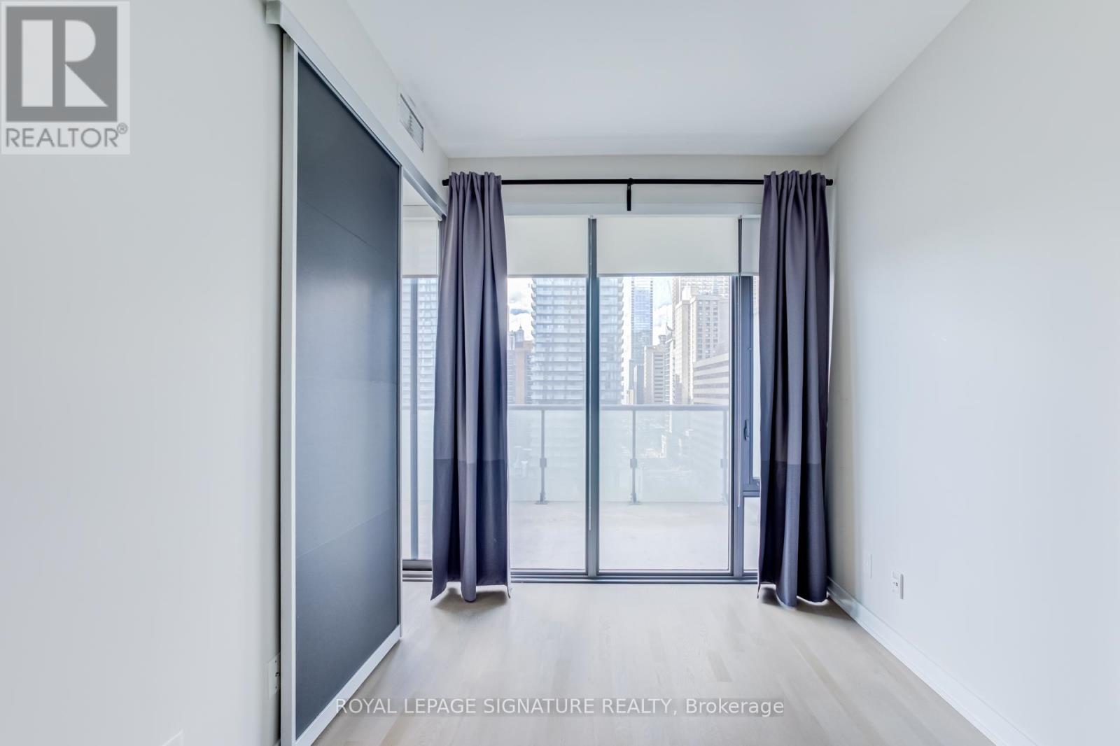 1320 - 57 St Joseph Street, Toronto, Ontario  M5S 0C5 - Photo 13 - C13239672