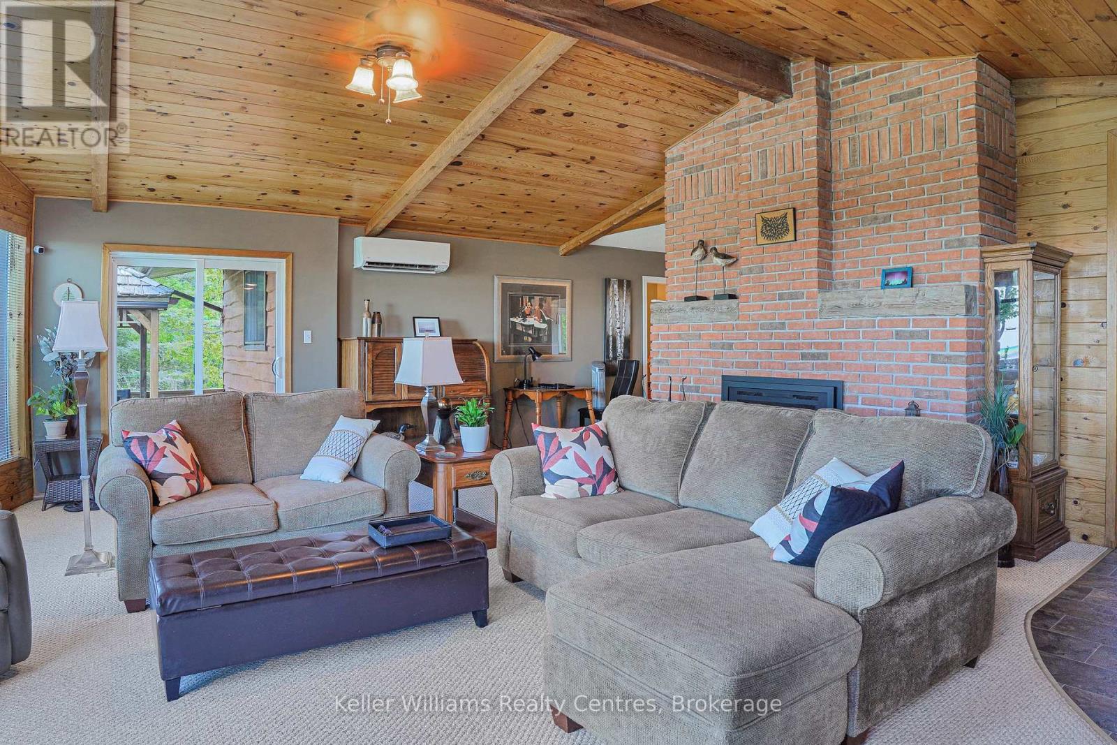 453 Shoreline Avenue, South Bruce Peninsula, Ontario  N0H 2T0 - Photo 15 - X13467666