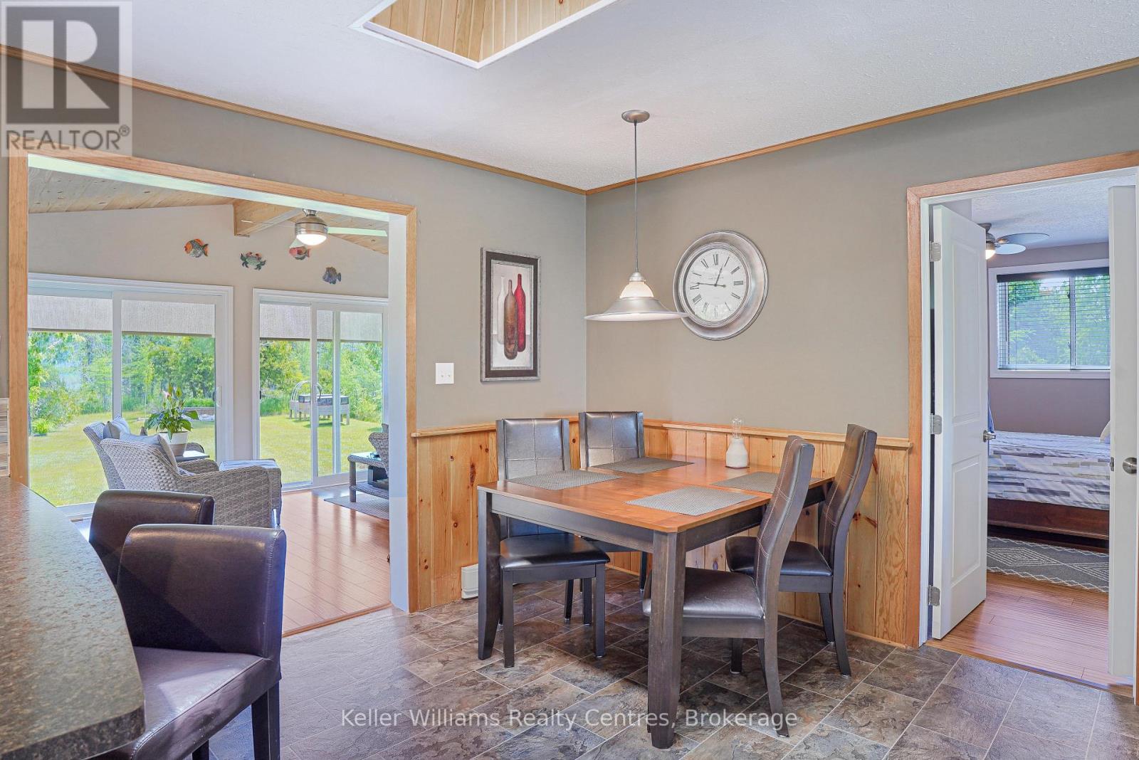 453 Shoreline Avenue, South Bruce Peninsula, Ontario  N0H 2T0 - Photo 24 - X13467666