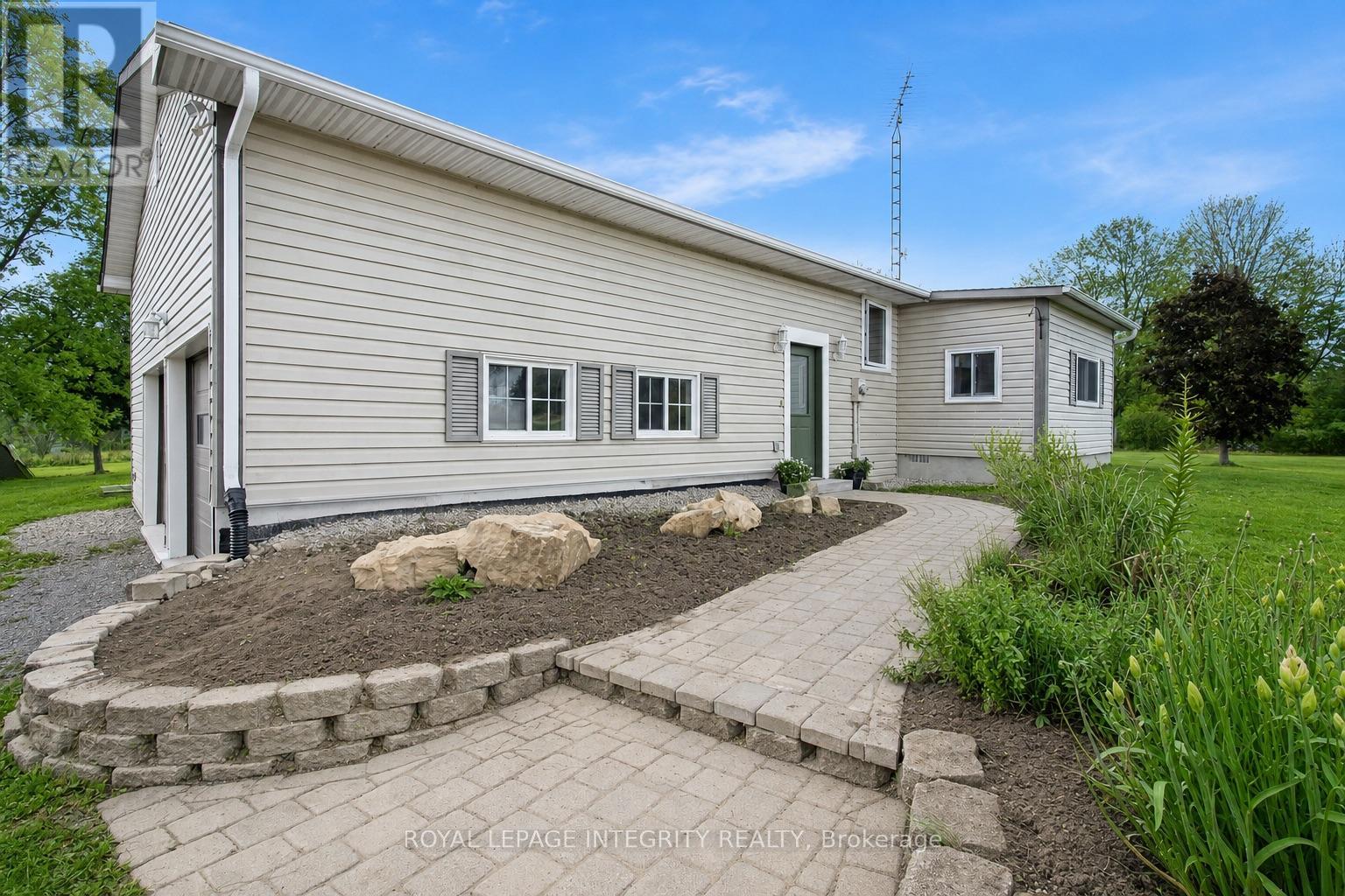 677 Bowes Side Road, Tay Valley, Ontario  K7H 3C6 - Photo 2 - X13165026